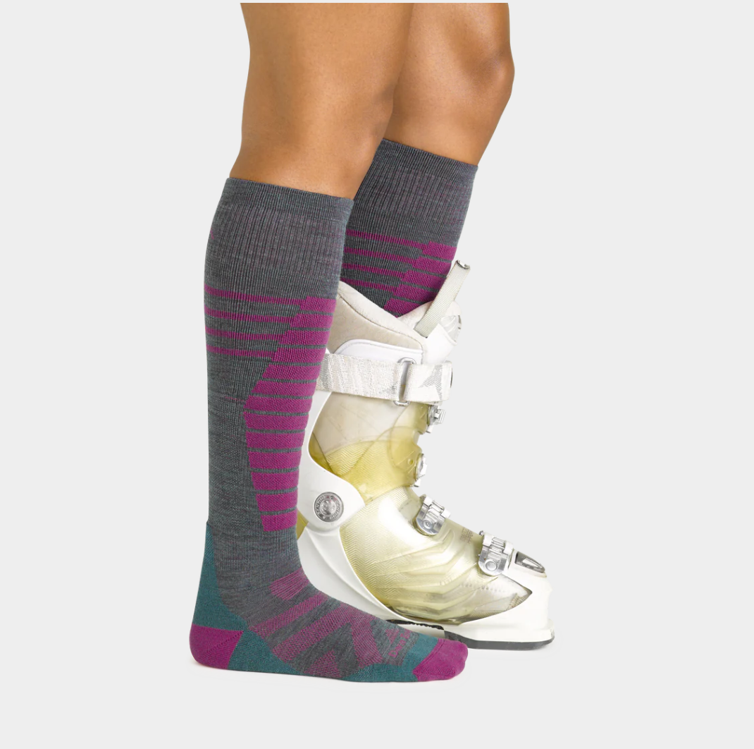 Darn Tough Women's Edge Over-the-Calf Midweight Sock  8013