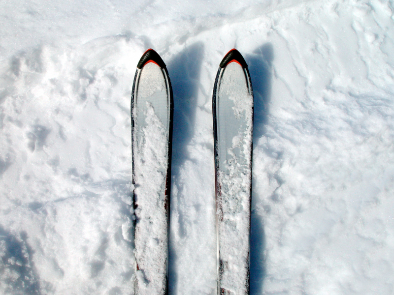 How Long Do Skis Last? And When to Replace Them