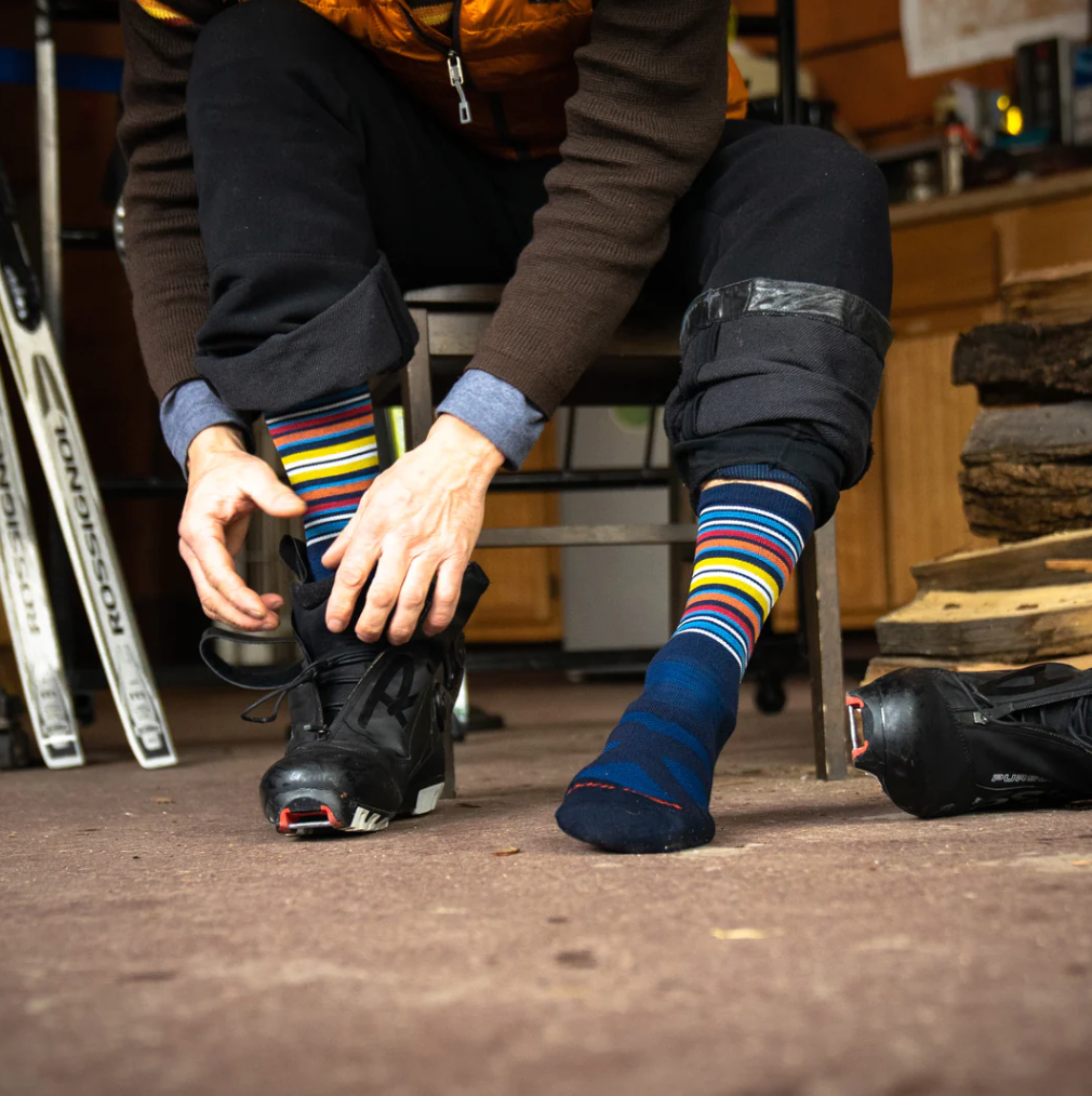 Darn Tough Men's Oslo Nordic Boot Lightweight Socks
